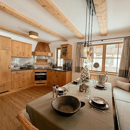 シャレー Chalets Wagrain ヴァークライン